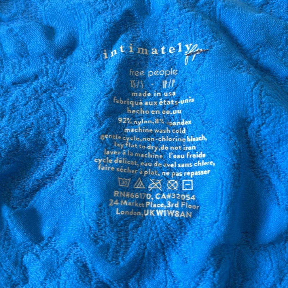 Free People Intimately Take Me Home Seamless Cami, Bright Blue, NWOT - Picture 2 of 6